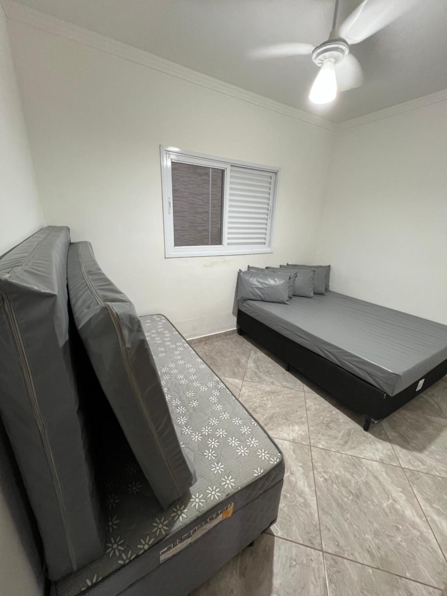 Apto Com Piscina De Maranduba - Apartamento *